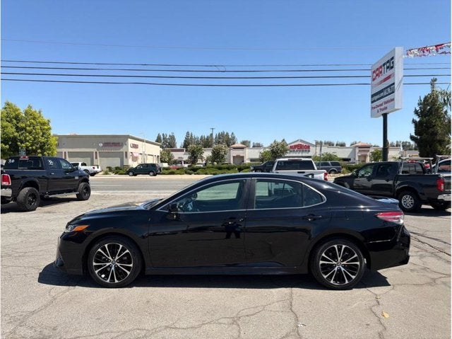 2019 Toyota Camry SE Sedan 4D
