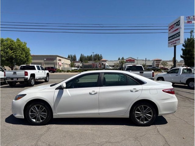 2017 Toyota Camry SE Sedan 4D