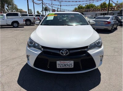 2017 Toyota Camry SE Sedan 4D