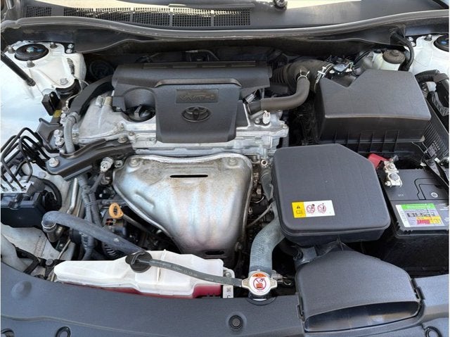 2017 Toyota Camry SE Sedan 4D