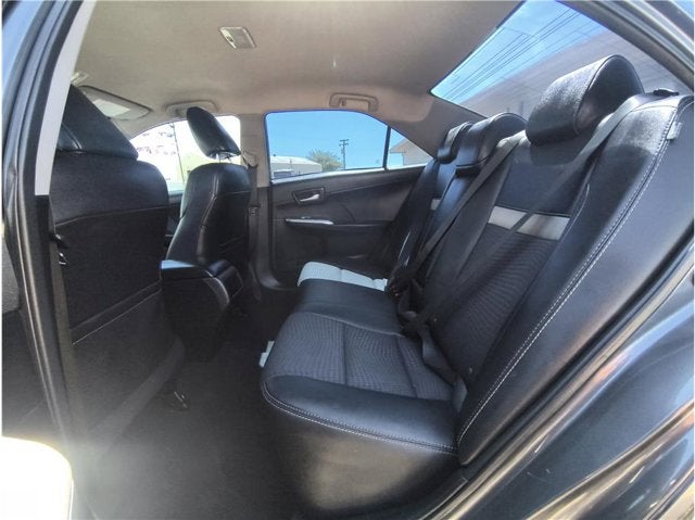 2013 Toyota Camry SE Sedan 4D