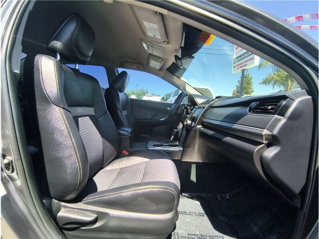 2013 Toyota Camry SE Sedan 4D