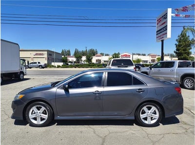2013 Toyota Camry SE Sedan 4D