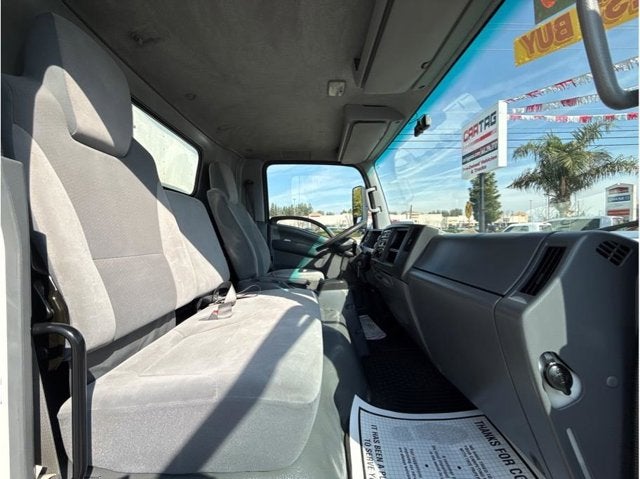 2019 Chevrolet 4500 LCF Gas Cutaway Van 2D