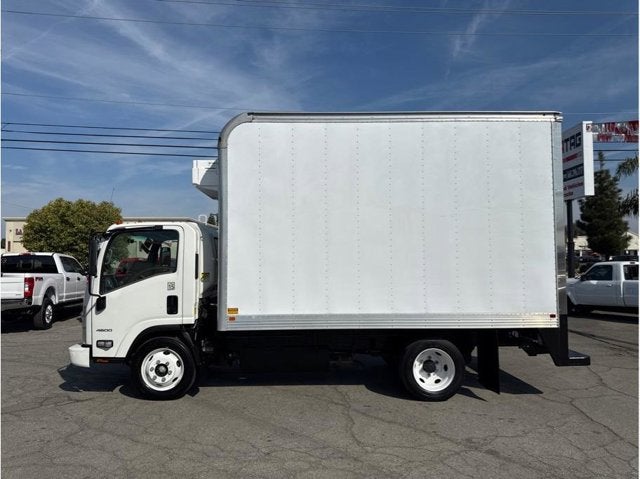 2019 Chevrolet 4500 LCF Gas Cutaway Van 2D