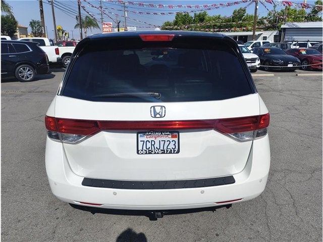 2014 Honda Odyssey Touring Minivan 4D