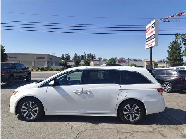 2014 Honda Odyssey Touring Minivan 4D