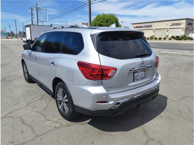 2020 Nissan Pathfinder SL