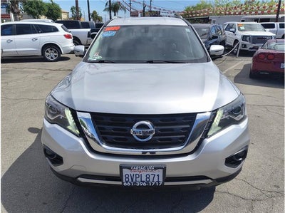 2020 Nissan Pathfinder SL