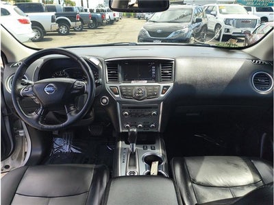 2020 Nissan Pathfinder SL