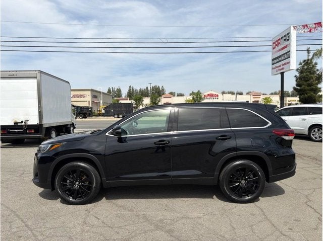 2019 Toyota Highlander SE Sport Utility 4D