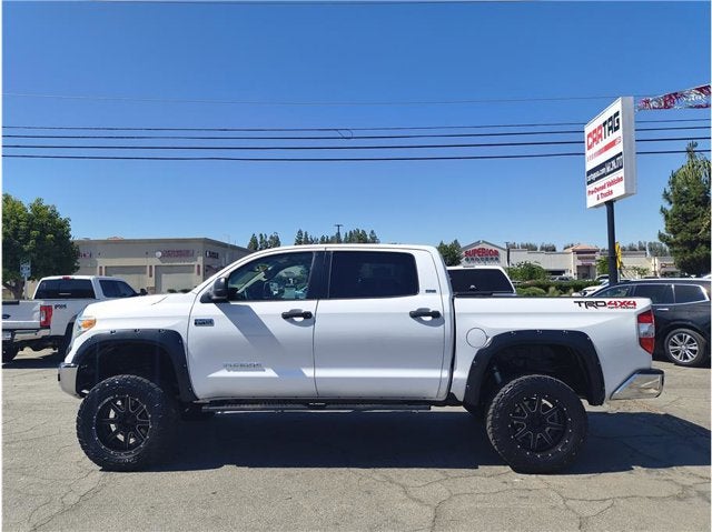 2014 Toyota Tundra 4WD Truck SR5