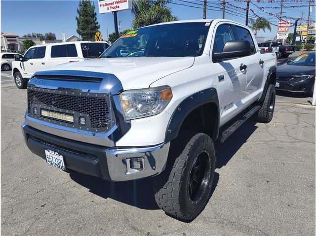 2014 Toyota Tundra 4WD Truck SR5
