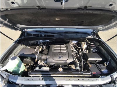 2018 Toyota Tundra 4WD Limited Pickup 4D 5 1/2 ft