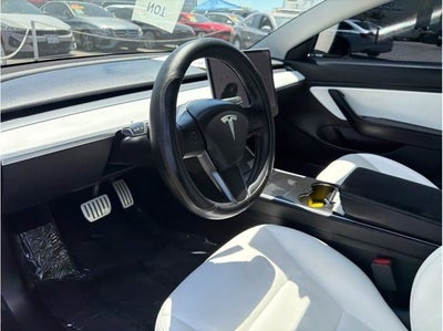 2020 Tesla Model 3 Performance