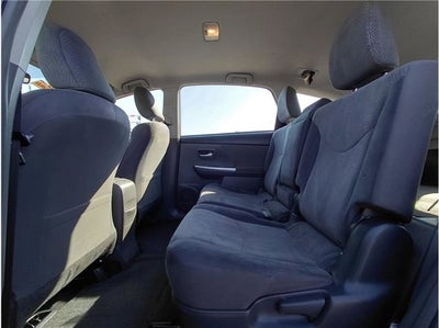 2014 Toyota Prius v Two Wagon 4D