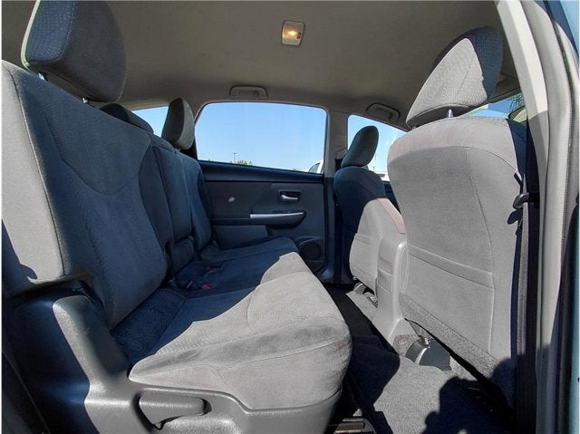 2014 Toyota Prius v Two Wagon 4D