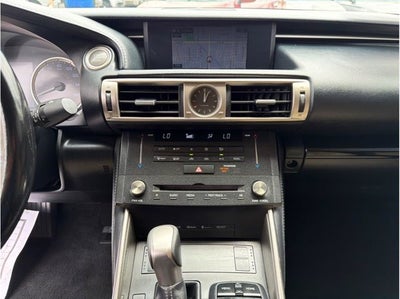 2016 Lexus IS 200t IS 200t Sedan 4D