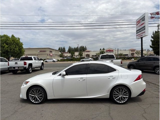 2016 Lexus IS 200t IS 200t Sedan 4D