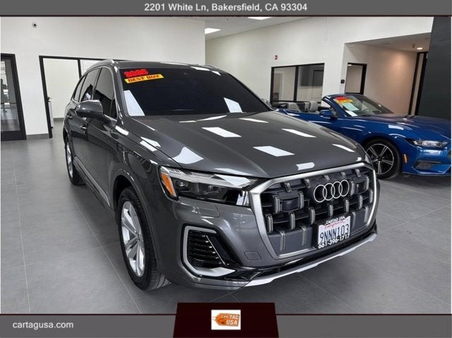2025 Audi Q7 45 Premium quattro Tiptronic's photo