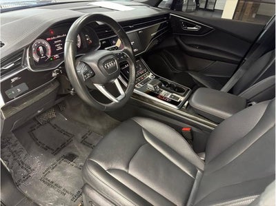 2025 Audi Q7 Premium