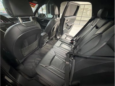 2025 Audi Q7 Premium