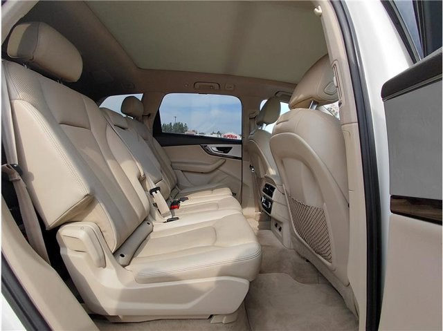 2018 Audi Q7 Premium Plus