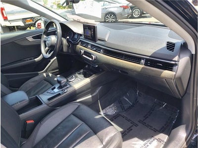 2019 Audi A4 Titanium Premium Sedan 4D