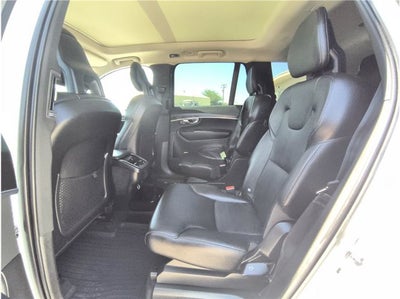 2020 Volvo XC90 Momentum
