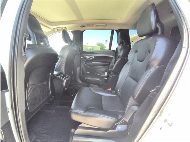 2020 Volvo XC90 Momentum