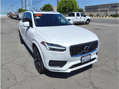 2020 Volvo XC90 Momentum